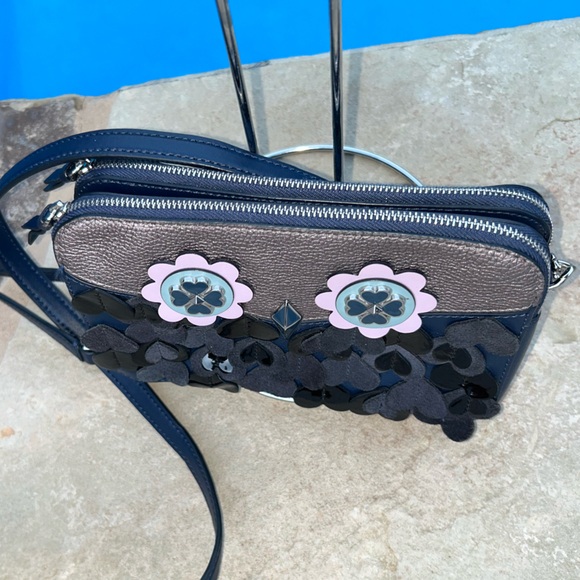 Kate Spade New York Floral Appliqué Camera Crossbody Bag - Picture 7 of 9